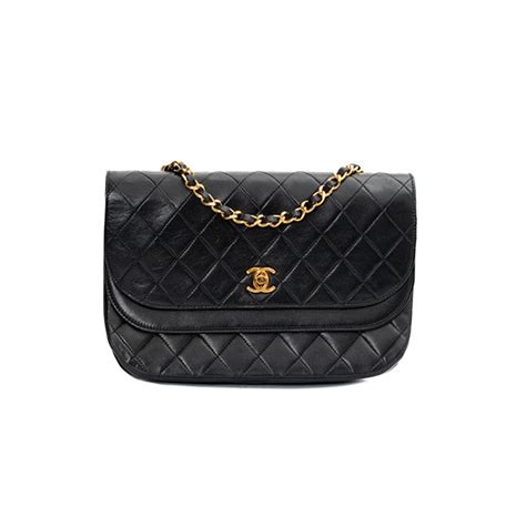 sac vintage chanel|pre owned chanel wallet.